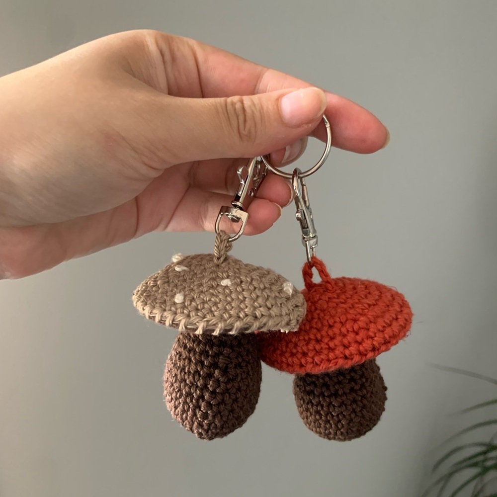 CUSTOM CROCHET MUSHROOM KEYCHAIN